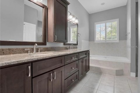 Casa en venta en DeLand, Florida, 6 dormitorios, 447.23 m2 № 2098235 - foto 27