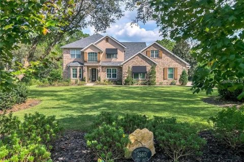 Casa en DeLand, Florida 6 dormitorios, 447.23 m2 № 2098235