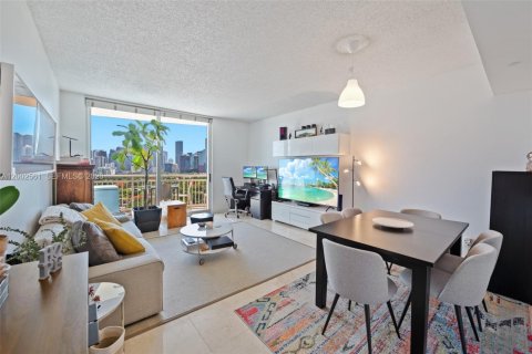 Copropriété à vendre à Miami, Floride: 1 chambre, 78.97 m2 № 2066397 - photo 4