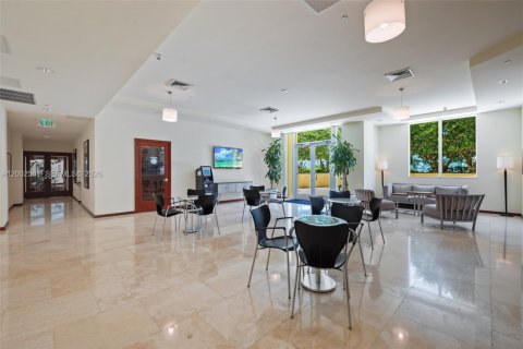 Copropriété à vendre à Miami, Floride: 1 chambre, 78.97 m2 № 2066397 - photo 19