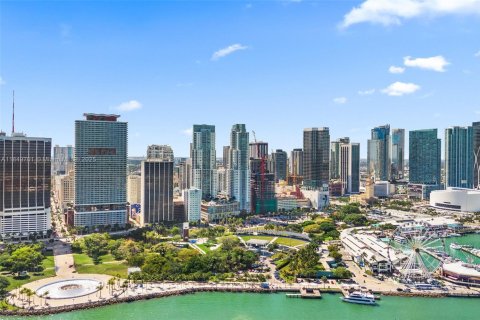 Copropriété à vendre à Miami, Floride: 2 chambres, 93.46 m2 № 1858631 - photo 16