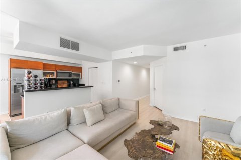Copropriété à vendre à Miami, Floride: 2 chambres, 93.46 m2 № 1858631 - photo 2