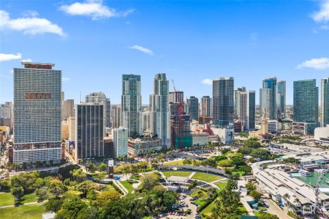 Copropriété à vendre à Miami, Floride: 2 chambres, 93.46 m2 № 1858631 - photo 17