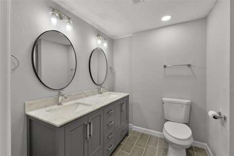 Villa ou maison à vendre à Deltona, Floride: 3 chambres, 174.1 m2 № 1847426 - photo 16