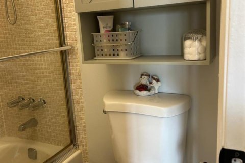 Купить кондоминиум в Маргит, Флорида 3 комнаты, 102.19м2, № 2083748 - фото 23