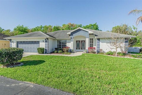Villa ou maison à vendre à San Antonio, Floride: 3 chambres, 152.82 m2 № 2228457 - photo 2