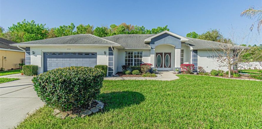 Villa ou maison à San Antonio, Floride 3 chambres, 152.82 m2 № 2228457