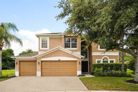 Villa ou maison à vendre à Sanford, Floride: 5 chambres, 318.19 m2 № 2114497 - photo 2