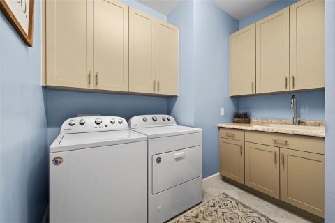 Купить виллу или дом в Пунта-Горда, Флорида 7 комнат, 186.64м2, № 2322595 - фото 27