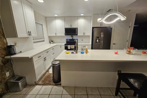 Villa ou maison à vendre à Hudson, Floride: 4 chambres, 173.82 m2 № 2434520 - photo 3