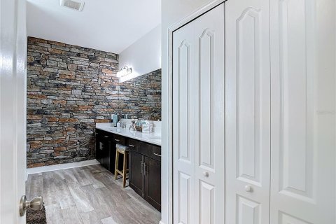 Купить виллу или дом в Сан-Антонио, Флорида 7 комнат, 200.76м2, № 2212073 - фото 22