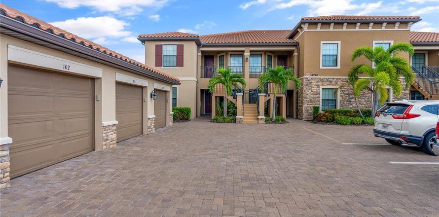 Condominio en Bradenton, Florida, 2 dormitorios  № 1335705