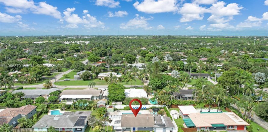 Casa en Wilton Manors, Florida 3 dormitorios, 126.81 m2 № 2010535