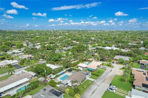 Casa en venta en Wilton Manors, Florida, 3 dormitorios, 126.81 m2 № 2010535 - foto 10