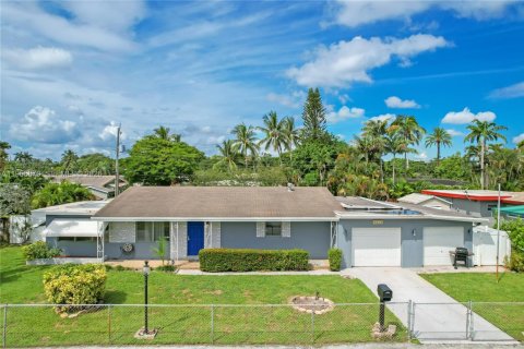 Casa en venta en Wilton Manors, Florida, 3 dormitorios, 126.81 m2 № 2010535 - foto 15