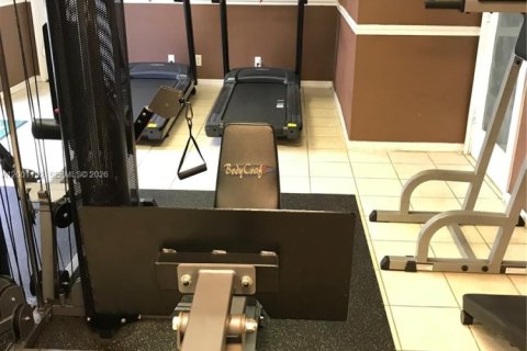 Снять в аренду квартиру в Санрайз, Флорида 1 спальня, 55.28м2, № 2065214 - фото 25