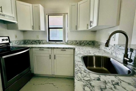 Квартира в Санрайз, Флорида 1 спальня, 55.28м2 № 2065214