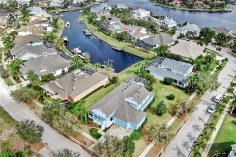 House in Apollo Beach, Florida 5 bedrooms, 273.5 sq.m. № 1556533 - photo 4