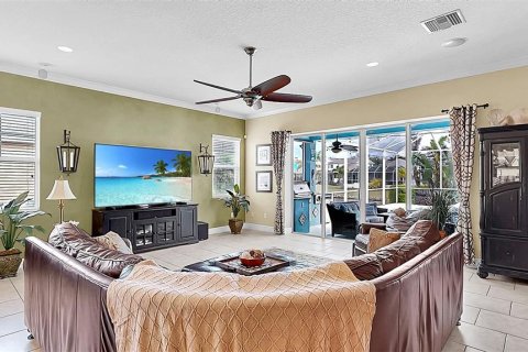 House in Apollo Beach, Florida 5 bedrooms, 273.5 sq.m. № 1556533 - photo 30