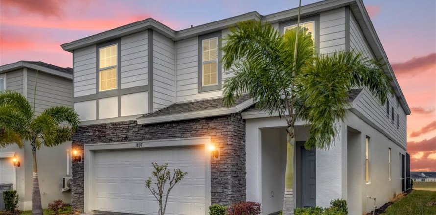 Villa ou maison à Davenport, Floride 7 chambres, 304.91 m2 № 2207847