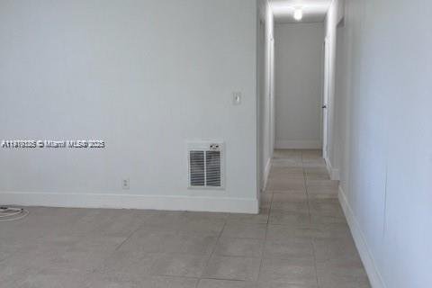 Villa ou maison à vendre à Fort Lauderdale, Floride: 2 chambres, 97.64 m2 № 1966417 - photo 10