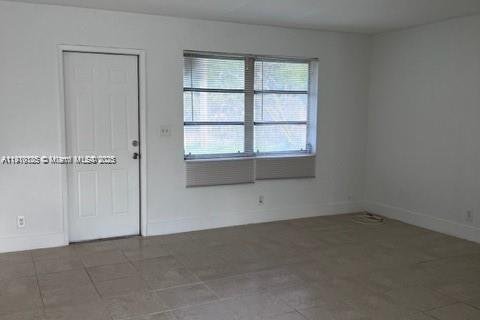Villa ou maison à vendre à Fort Lauderdale, Floride: 2 chambres, 97.64 m2 № 1966417 - photo 6
