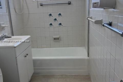 Villa ou maison à vendre à Fort Lauderdale, Floride: 2 chambres, 97.64 m2 № 1966417 - photo 9