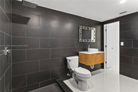 Villa ou maison à vendre à North Miami Beach, Floride: 3 chambres, 109.16 m2 № 1972742 - photo 29