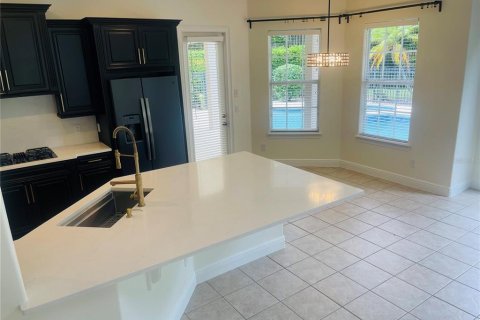Casa en alquiler en Windermere, Florida, 4 dormitorios, 296.92 m2 № 1914072 - foto 25