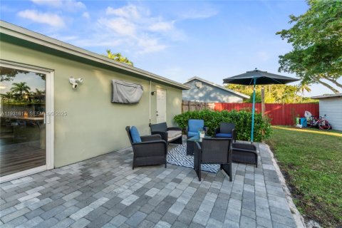 Casa en venta en Boca Raton, Florida, 3 dormitorios, 111.11 m2 № 1992167 - foto 28