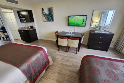 Copropriété à louer à Sunny Isles Beach, Floride: 33.44 m2 № 1729895 - photo 6