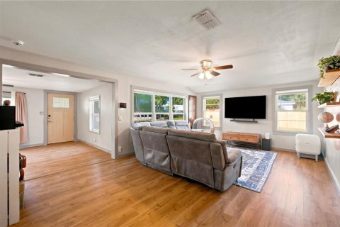Casa en venta en Pensacola, Florida, 3 dormitorios, 152.36 m2 № 2167594 - foto 18