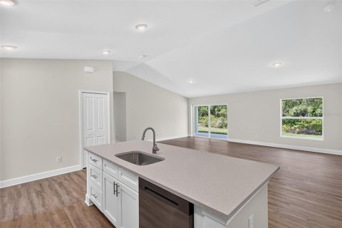 Villa ou maison à vendre à Port Charlotte, Floride: 3 chambres, 168.9 m2 № 2149994 - photo 9