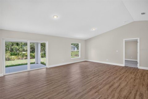 Villa ou maison à vendre à Port Charlotte, Floride: 3 chambres, 168.9 m2 № 2149994 - photo 4