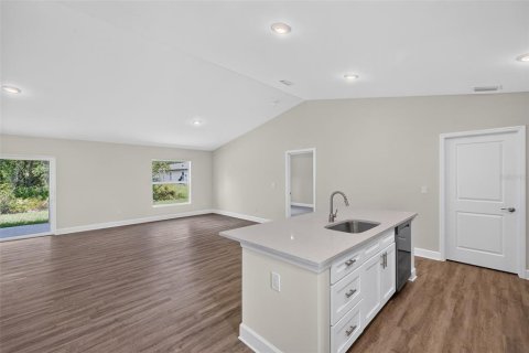 Villa ou maison à vendre à Port Charlotte, Floride: 3 chambres, 168.9 m2 № 2149994 - photo 12