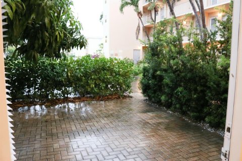 Condo in Boynton Beach, Florida, 1 bedroom  № 2182806 - photo 14