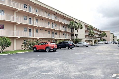 Condo in Boynton Beach, Florida, 1 bedroom  № 2182806