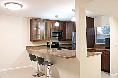 Condo in Boynton Beach, Florida, 1 bedroom  № 2182806 - photo 13