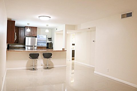 Condo in Boynton Beach, Florida, 1 bedroom  № 2182806 - photo 18
