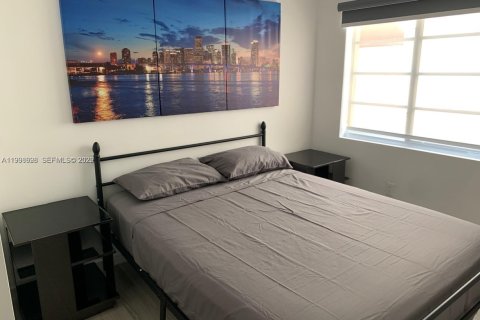 Apartment in Miami Beach, Florida 2 bedrooms, 65.59 sq.m. № 2060687 - photo 12