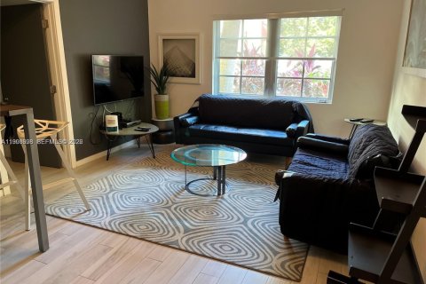 Apartment in Miami Beach, Florida 2 bedrooms, 65.59 sq.m. № 2060687 - photo 2