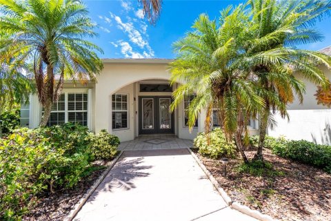House in Port Charlotte, Florida 3 bedrooms, 161.93 sq.m. № 1837427 - photo 3