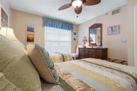 Condo in Venice, Florida, 2 bedrooms  № 2210632 - photo 21