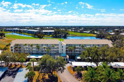 Condo in Venice, Florida, 2 bedrooms № 2210632