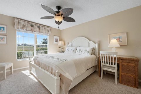 Condo in Venice, Florida, 2 bedrooms  № 2210632 - photo 16