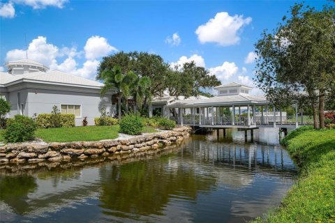 Condo in Venice, Florida, 2 bedrooms  № 2210632 - photo 30