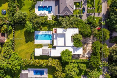 House in Pinecrest, Florida 7 bedrooms, 827.95 sq.m. № 1977981 - photo 26