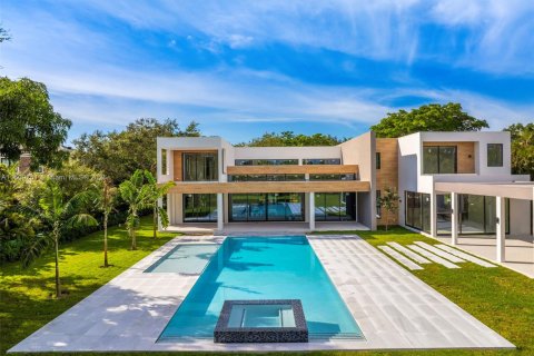 House in Pinecrest, Florida 7 bedrooms, 827.95 sq.m. № 1977981 - photo 29