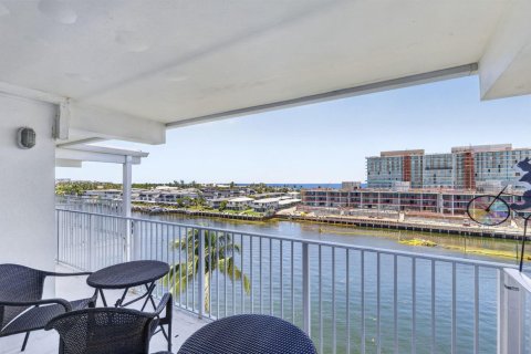 Copropriété à vendre à Deerfield Beach, Floride: 1 chambre, 65.03 m2 № 2276424 - photo 13