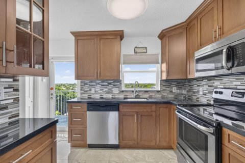 Copropriété à vendre à Deerfield Beach, Floride: 1 chambre, 65.03 m2 № 2276424 - photo 2